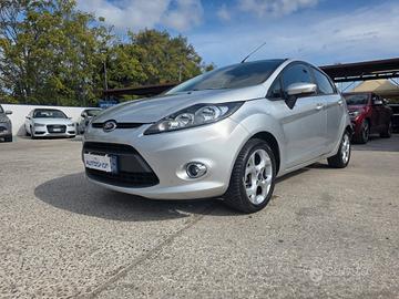 Ford Fiesta 1.4 TDCi 70CV 5 porte Titanium