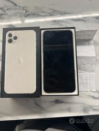 iPhone 11 Pro Max (non si accende)