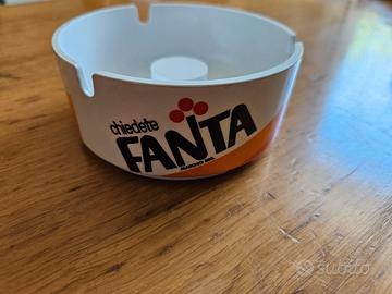 Posacenere pubblicitario vintage Fanta Mebel P44 M