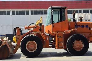 Pala gommata FIAT HITACHI w170