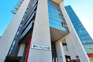 12° piano Skyline Building