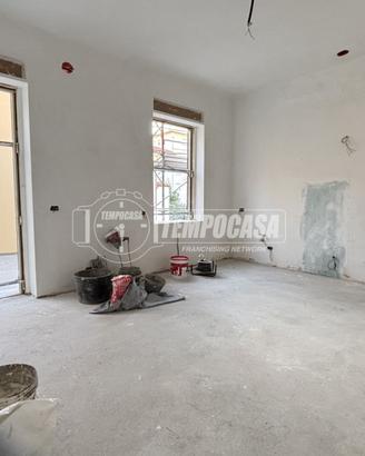 TRILOCALE NUOVO CON TERRAZZO E BOX!!!