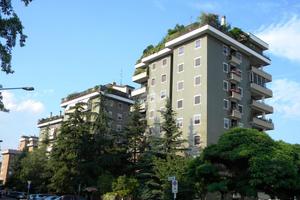 3 LOCALI A OPERA