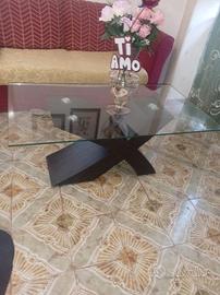 tavolino in vetro stile moderno 