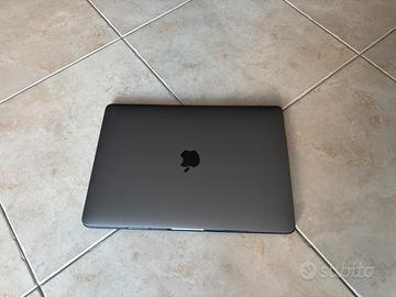 MacBook Pro 13” 2019 con Touch Bar e Touch ID