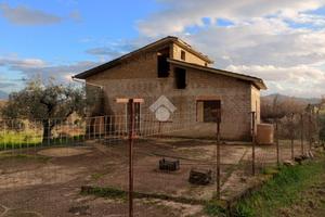 CASA INDIPENDENTE A OLEVANO ROMANO