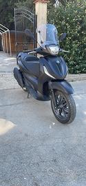 Piaggio beverly 400 s