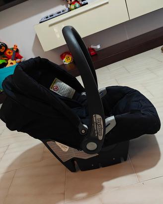 ovetto seggiolino  auto  peg Perego primo viaggio 