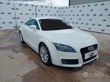 Audi TT 8J 2013 s line Restyling pezzi di ricambio