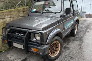 Suzuki Samurai Motore rotto