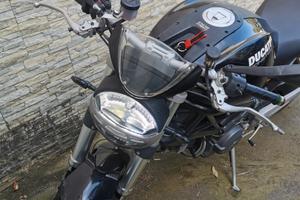 Ducati Monster 1100 - 2010