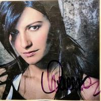 Autografo Laura Pausini su CD  Resta in Ascolto