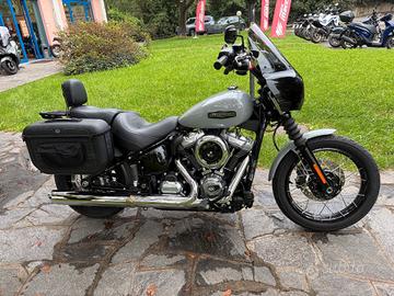 Harley-davidson Softail Street Bob 117