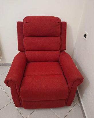 Poltrona elettrica regolabile rossa