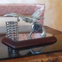 orologio portapenne in legno e acciaio