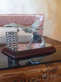 orologio portapenne in legno e acciaio