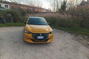 Peugeot 208 GT Blue HDi 100 stop & start 5 porte.