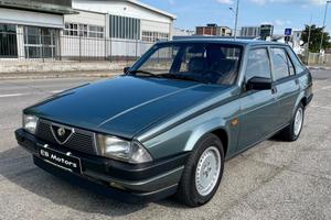 Alfa Romeo 75 2.5 V6 Quadrifoglio Verde - Targa MI