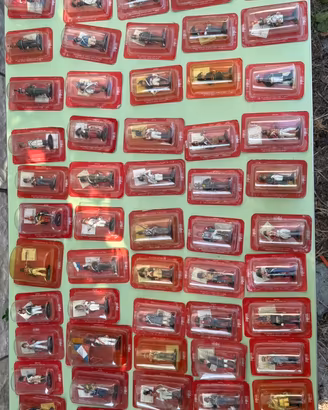 LOTTO soldatini Del Prado, 63 pezzi, sigillati