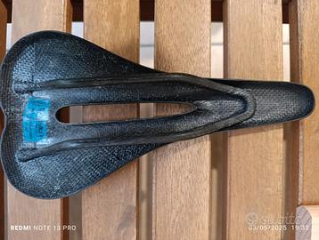 Sella carbonio saevid