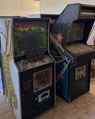 Lotto cabinati anni 80