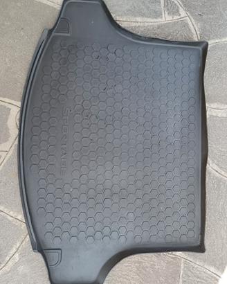 Tappeto in gomma bagagliaio Kia Sportage