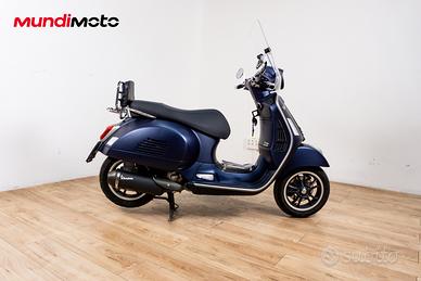 VESPA GTS 300 - 2023