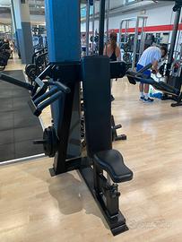 Shoulder press panatta caricamento a dischi