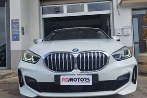 Bmw 118 118d 5p. Msport
