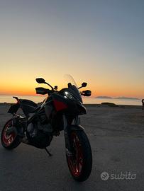 Ducati multistrada V2S