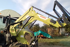 trattore claas elios 230