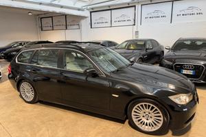 Bmw 325 i Touring MANUALE-TRAZ.POST- 6 CILINDRI