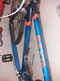 Mountain bike cannatella miss devil 28