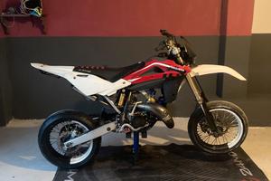Husqvarna wr 125 leggere descrizione