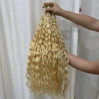 Capelli naturali europei mossi  613 biondo