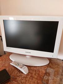 televisore 24 pollici