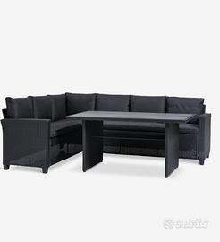 Set 2 divani con tavolo