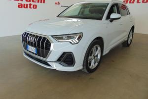AUDI Q3 35 TDI quattro S tronic S line edition