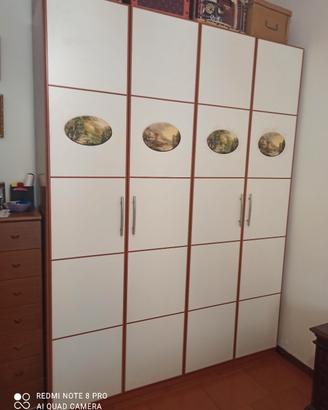Armadio capiente 