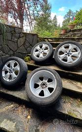 cerchi in lega ford con ruote 18"