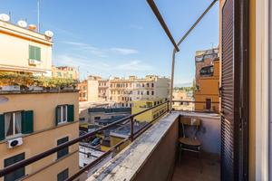 2 LOCALI A ROMA