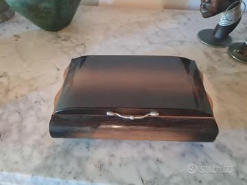 portasigarette con carillon in legno