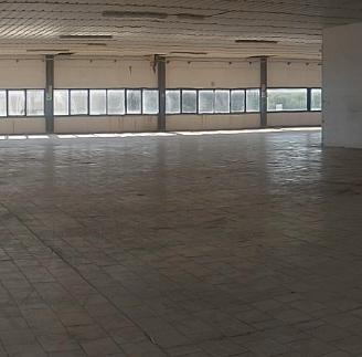 Capannone/Magazzino 900 mq con rampa carrabile
