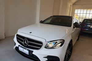 Mercedes E 220d AMG Line Tetto+Pelle+Led +Burmeste