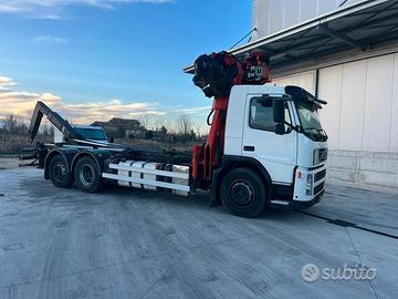 Volvo fm 440 GRU + gancio lem 26t