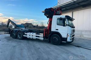 Volvo fm 440 GRU + gancio lem 26t
