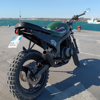 Suzuki GS500 Scrambler