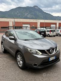 Nissan Qashqai 2015