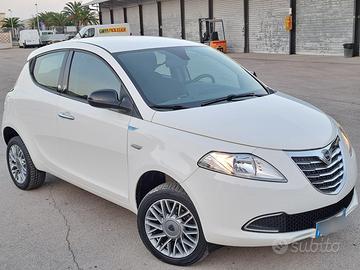 Langia Ypsilon  Ecochic 9.0 Metano