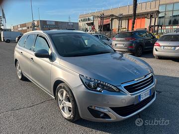 Peugeot 308 BlueHDi 120 S&S SW Allure **PER COMMER